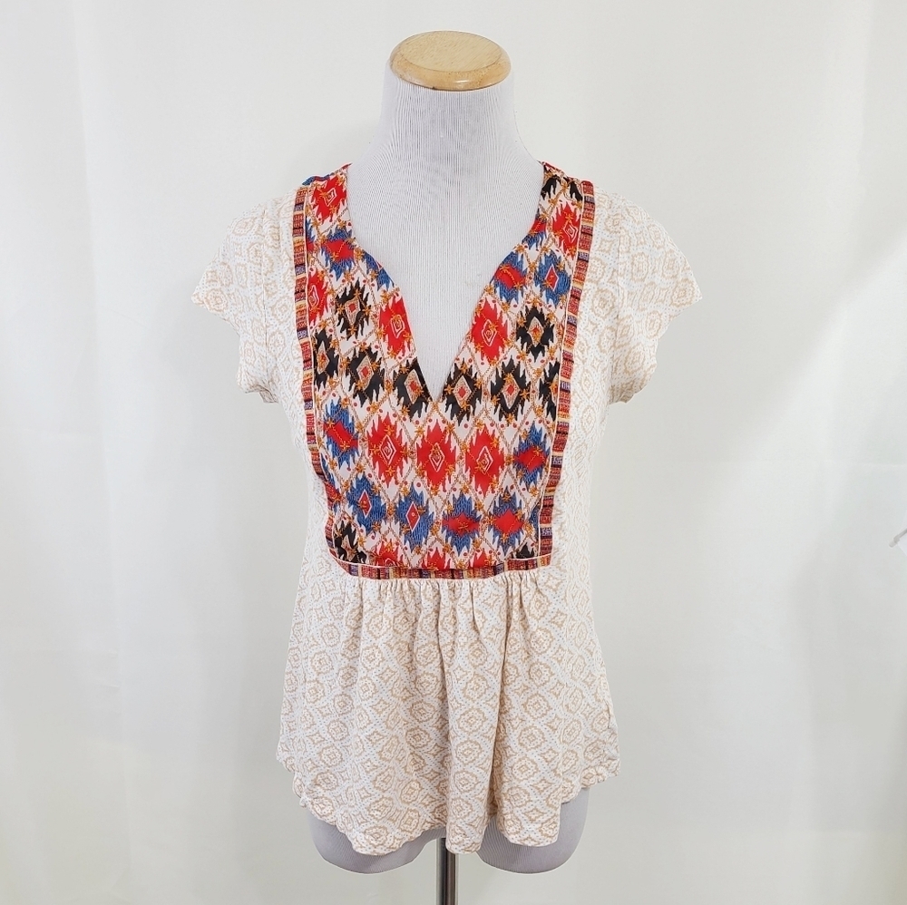 Anthropologie Honey Valley embroidered tee red tan blue size small